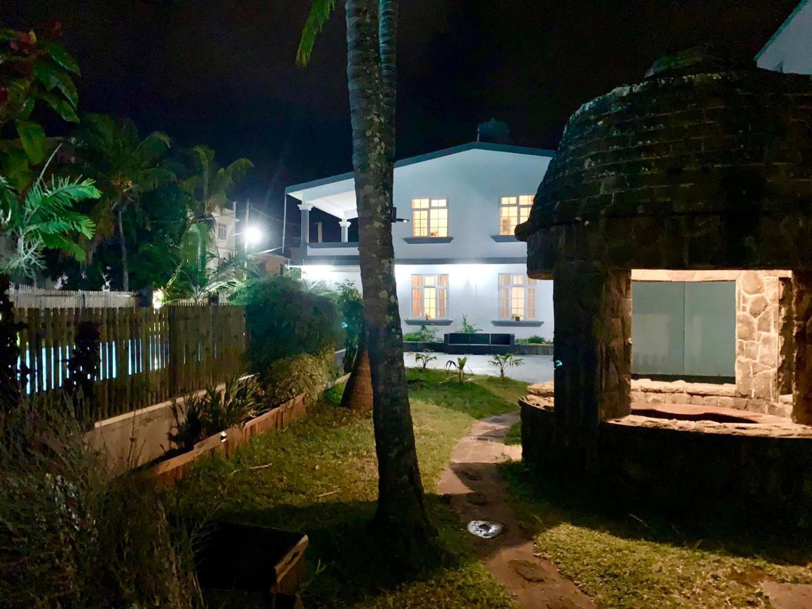 White Castle Villa Pereybere Beach Extérieur photo